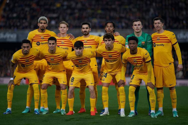 巴塞罗那连续击败皇家社会,状态回暖 巴塞罗那连续击败皇家社会,状态回暖