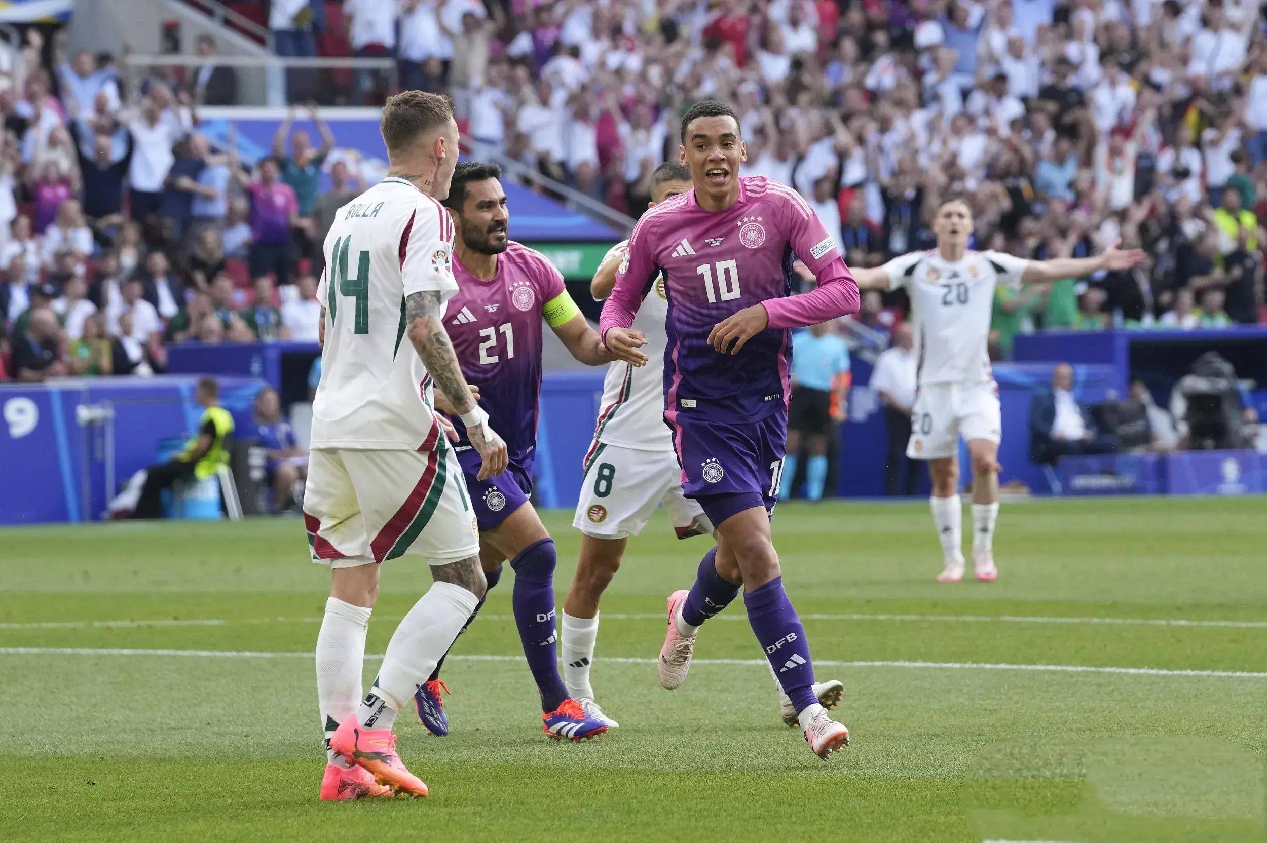 土耳其队连胜挪威队晋级欧洲杯正赛最后决赛 土耳其队连胜挪威队晋级欧洲杯正赛最后决赛