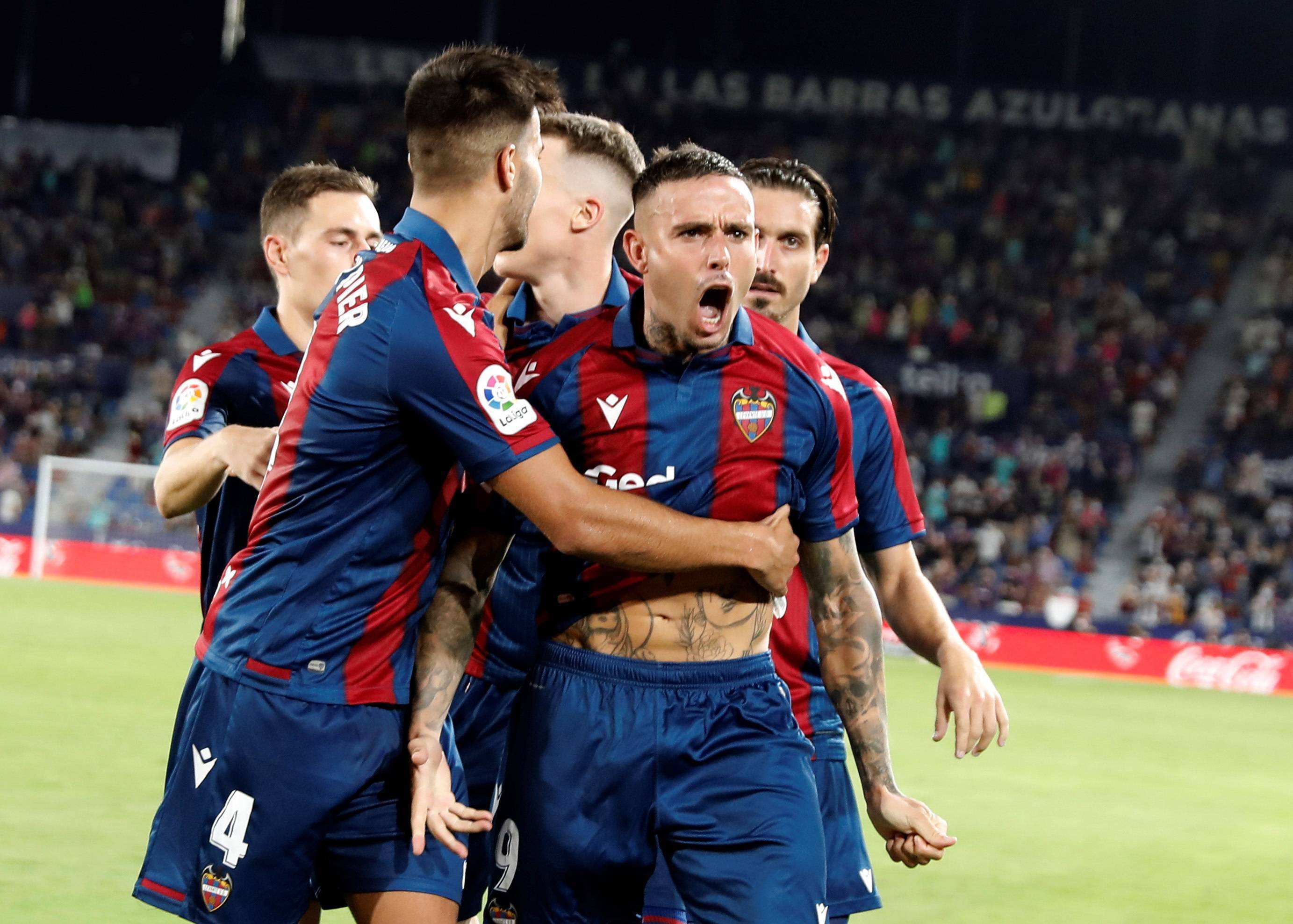 开云体育登录-澳大利亚联赛战况火爆，争夺激烈不断的简单介绍