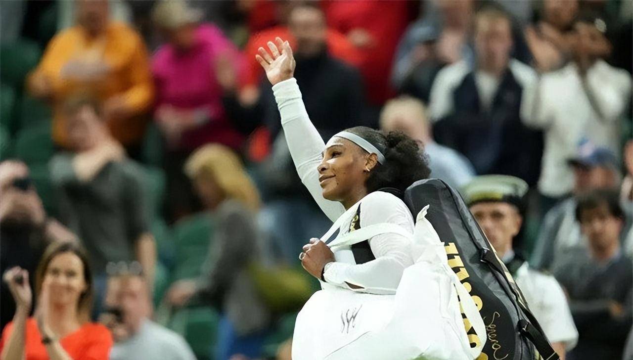 关于精湛技术赚足观众掌声,球员们奋力拼搏的信息 关于精湛技术赚足观众掌声,球员们奋力拼搏的信息