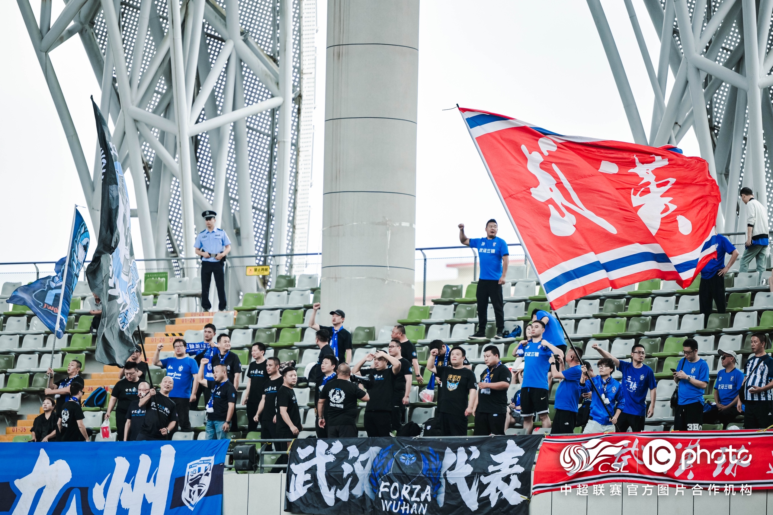 开云平台-关于追求胜利，亚洲足球比赛中的不竭拼搏的信息