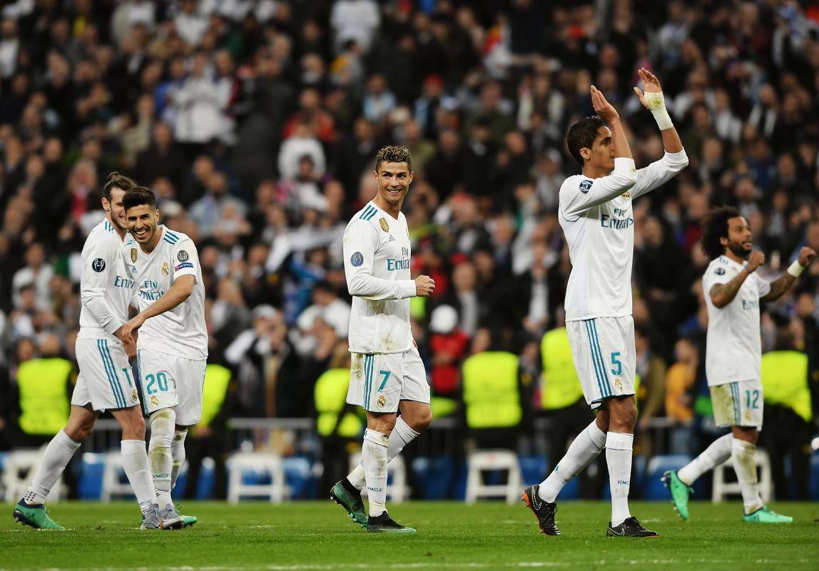 开云体育在线-克罗斯传射绝杀，皇家马德里主场战胜维戈塞尔塔