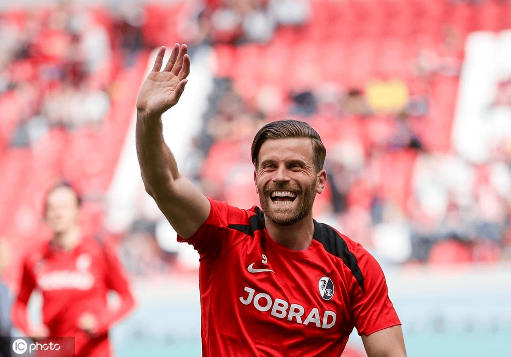 开云APP-包含弗赖堡爆冷逼平霍芬海姆，赛季首失分的词条