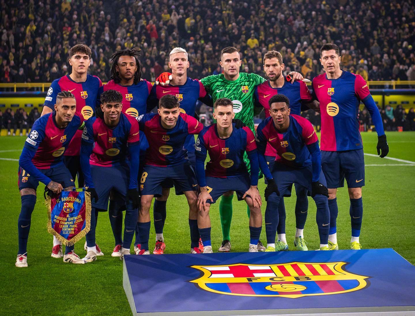 开云体育官网-瓦伦西亚战胜塞维利亚，赛场风云再起