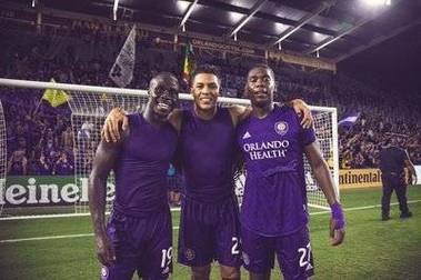 开云体育入口-关于瓦拉杜利德险胜对手，保级压力减轻的信息