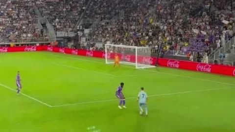 开云平台-尤文图斯前锋破门，助球队逆转胜利的简单介绍