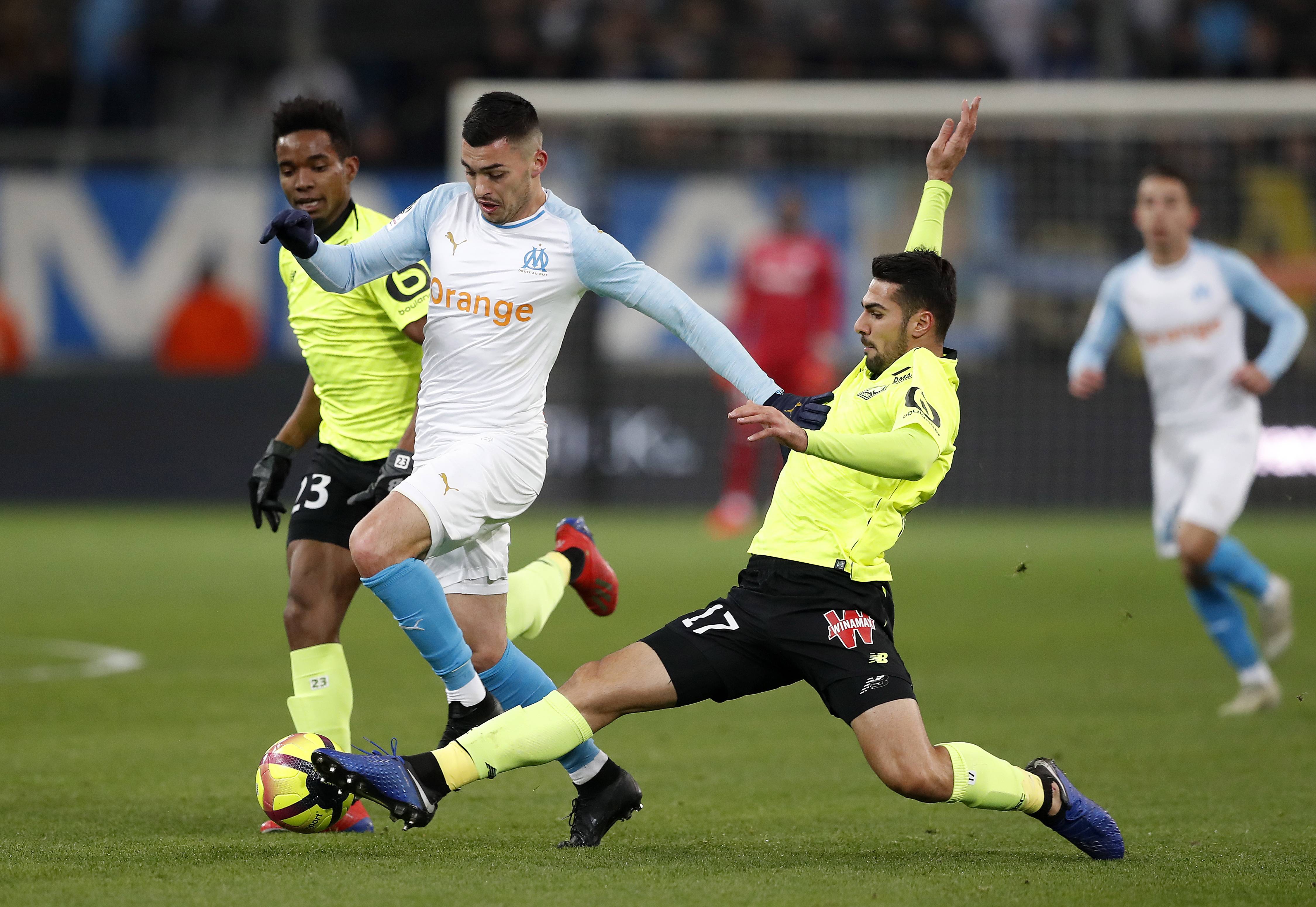 开云体育下载-马赛主场击败阿贾克斯，上演逆转战术