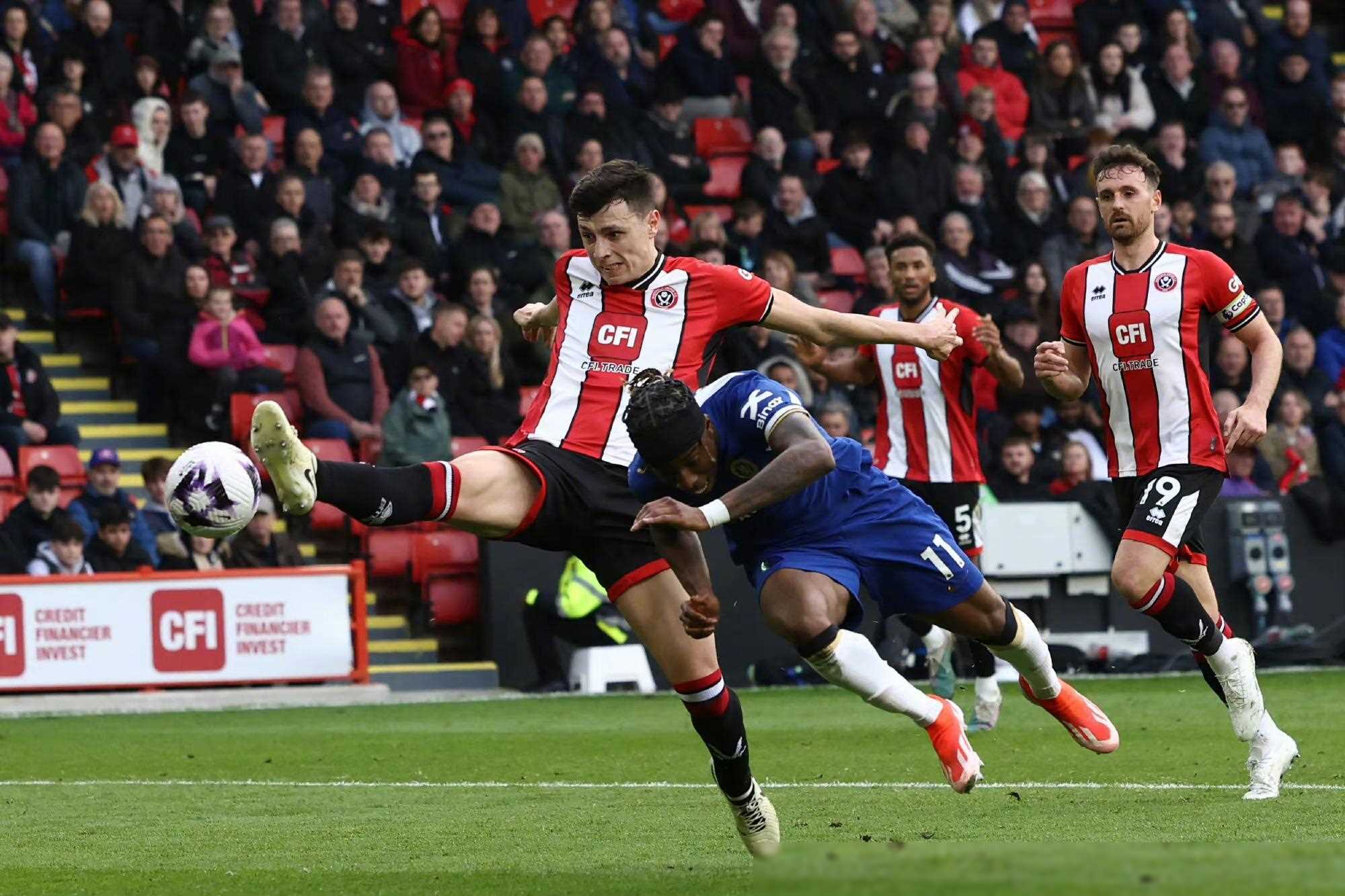 开云体育平台APP-切尔西客场告捷，追赶领头集团