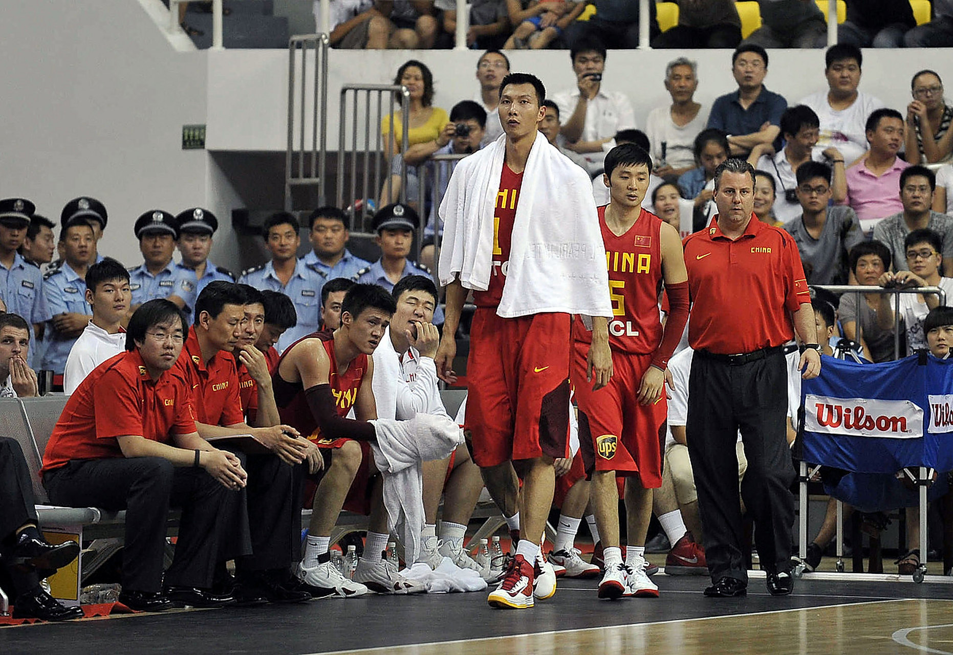 篮球世界杯拉开帷幕,全球球迷热情集结 篮球世界杯拉开帷幕,全球球迷热情集结