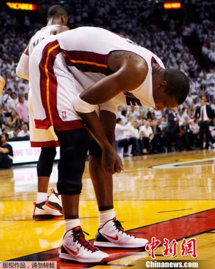 包含猛龙客场告捷,取得三连胜的词条 包含猛龙客场告捷,取得三连胜的词条