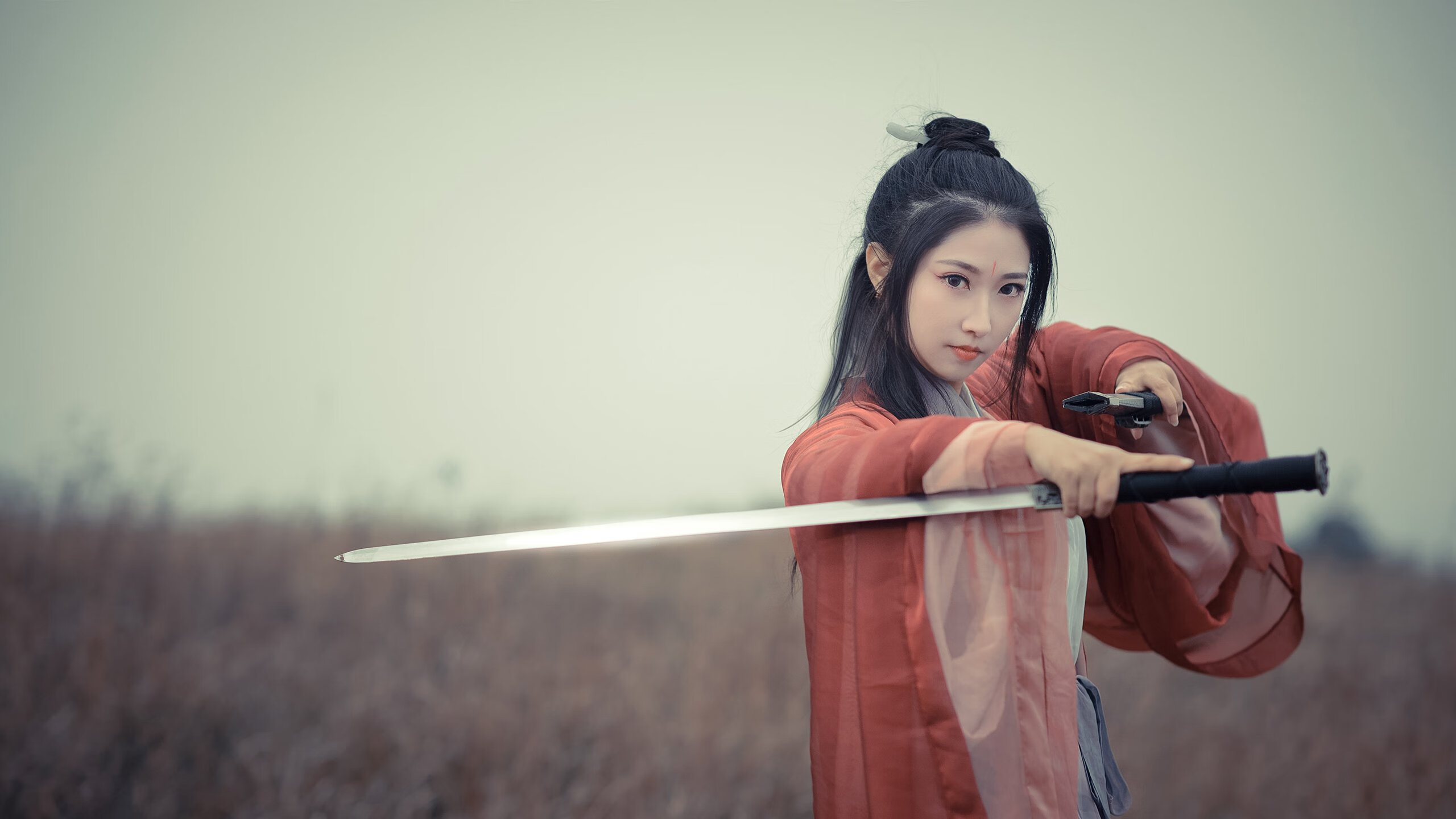 开云体育-篮球双星辉映，勇士碾压上海展霸权，约基奇总决赛独掌乾坤